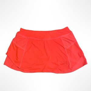 Altheta vibrant, tennis skirt/shorts size medium
